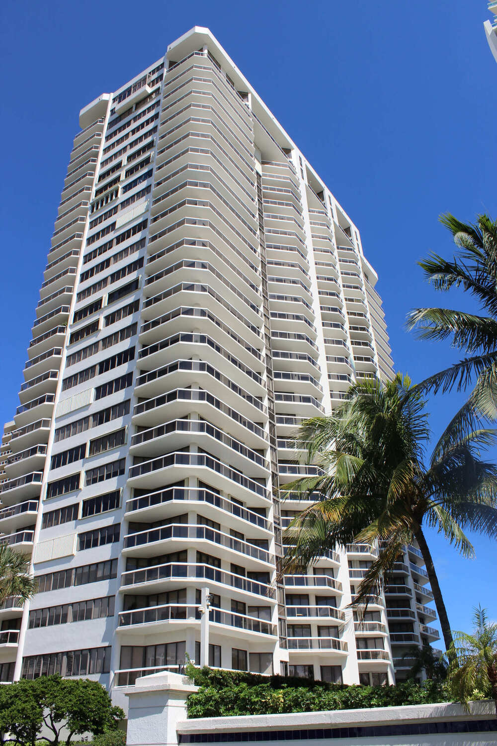 The Landmark  photo 2